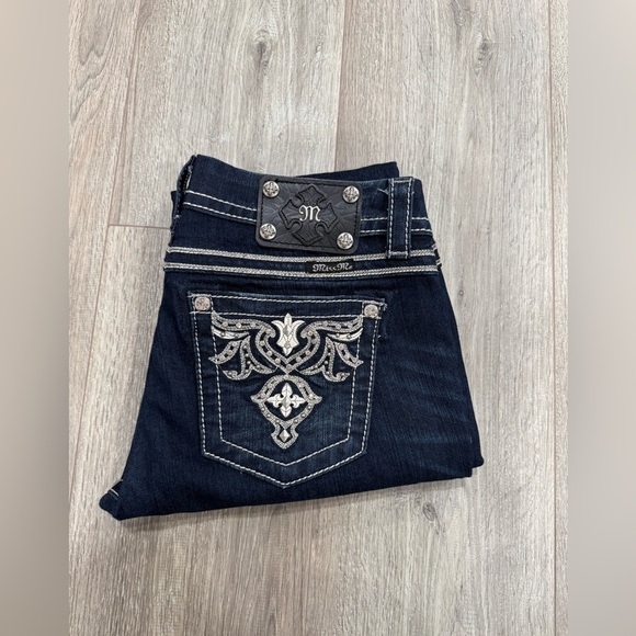 Miss Me Easy Skinny Size 28x31 - Picture 6 of 6